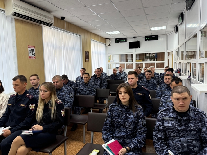 В Пензе сотрудники Росгвардии прошли инструктаж по противодействию коррупции