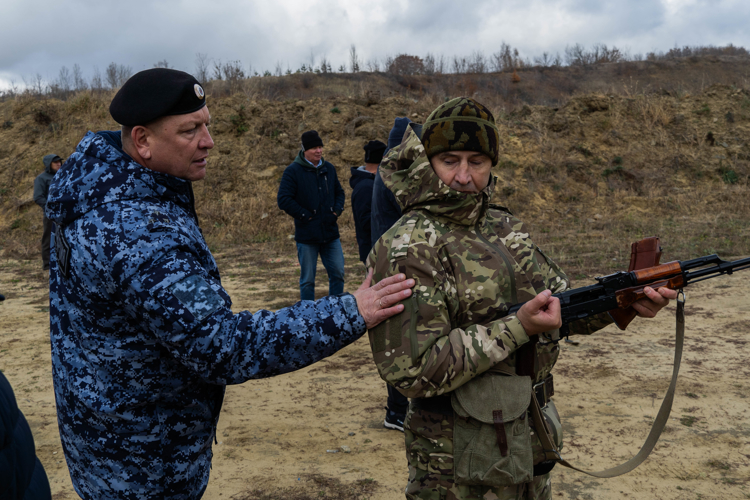 Опыт СВО — в работу: росгвардейцы учат пензенских охранников бороться с БПЛА