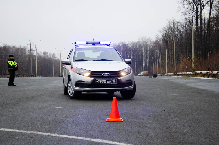 Пензенские росгвардейцы отработали экстремальное вождение и тактику задержания автонарушителей