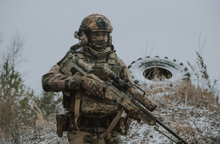 Боец пензенского ОМОН «Страж» получил высшую степень снайперского мастерства