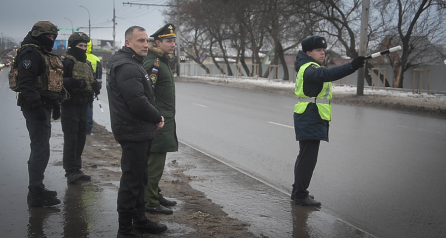 В Пензе при участии спецназа Росгвардии прошел рейд по выявлению нарушителей воинского учета (видео)