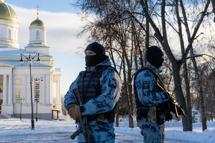 Пензенские росгвардейцы обеспечили охрану общественного порядка в новогоднюю ночь