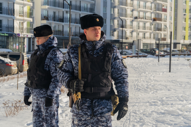 Пензенские росгвардейцы обеспечили охрану общественного порядка в новогоднюю ночь