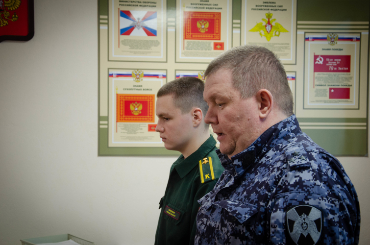 Курсант Росгвардии провел профориентационную встречу со старшеклассниками гимназии №13 Пензы