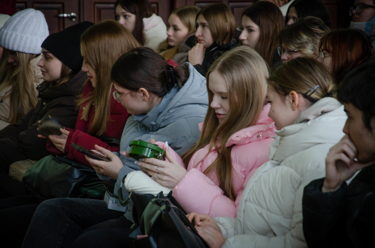 Студенты ПГУ посетили с экскурсией базу ОМОН «Страж» Росгвардии (видео)