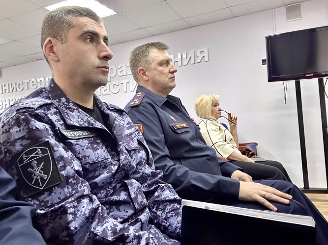 Росгвардия и Министерство образования Пензенской области договорились о развитии сотрудничества в патриотическом воспитании и профессиональной ориентации молодежи