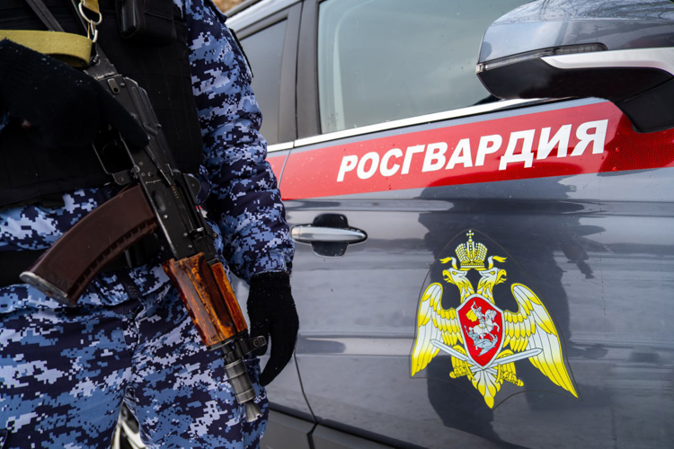 В Пензе росгвардейцы задержали мужчину, устроившего дебош в ресторане гостиницы