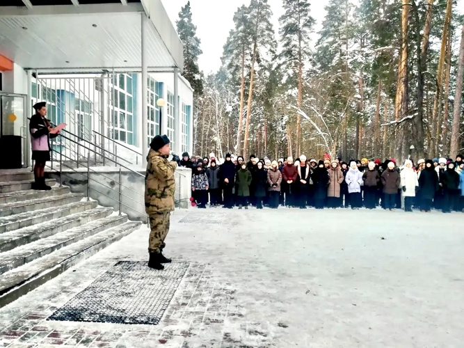В Пензенской области росгвардейцы провели уроки мужества в честь годовщины вывода войск из Афганистана