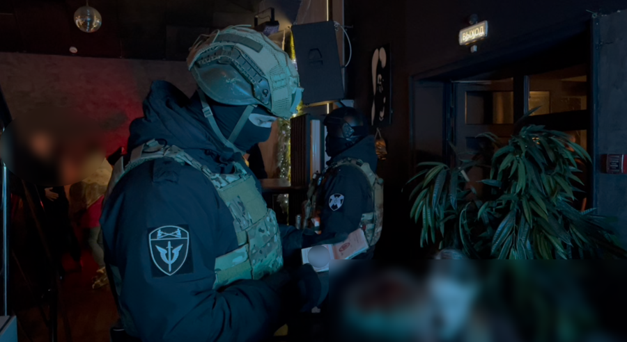 В Пензе при поддержке Росгвардии прошёл рейд в ночных заведениях (видео)
