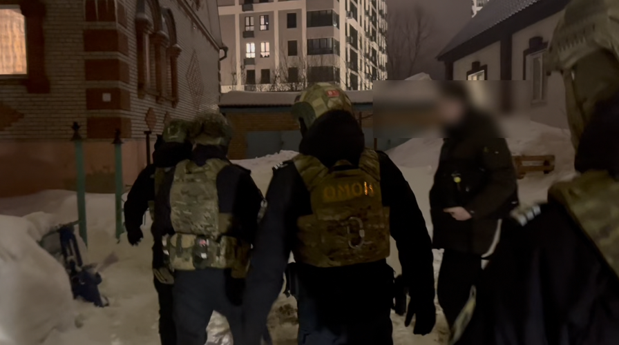 В Пензе при поддержке бойцов Росгвардии прошел профилактический рейд (видео)