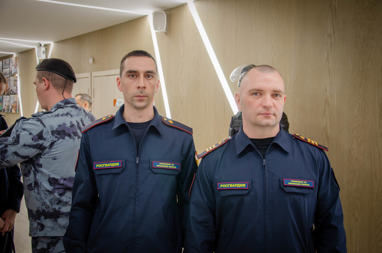 Губернатор Пензенской области вручил сотрудникам и военнослужащим Росгвардии государственные и региональные награды в день празднования 10-летнего юбилея ведомства (видео)