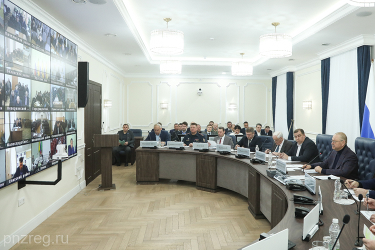 Представители Росгвардии приняли участие в заседании КЧС под руководством Губернатора Пензенской области 