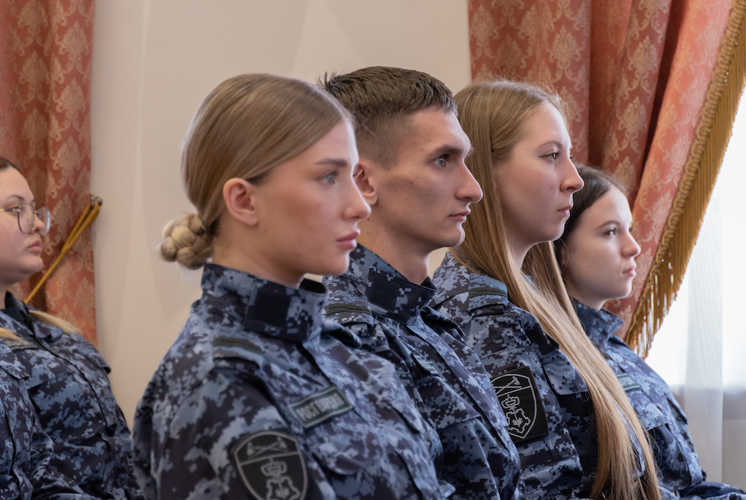 В Пензенском краеведческом музее состоялось торжественное открытие выставки, посвященной 10-летию Росгвардии (видео)
