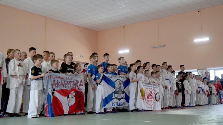 В Пензе состоялся турнир по армейскому рукопашному бою памяти офицера СОБР «Агат»