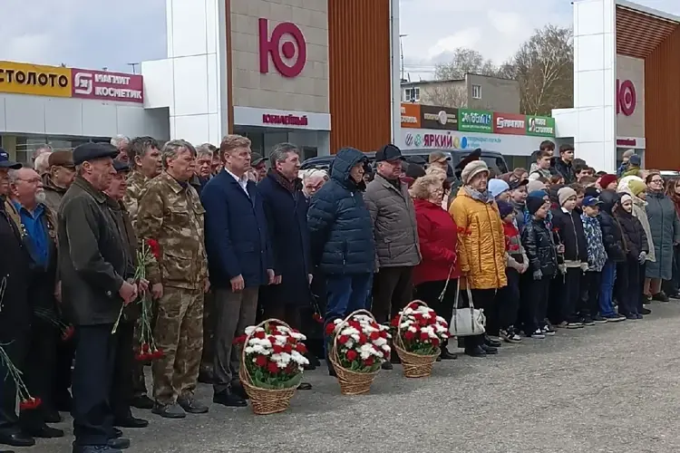 Военнослужащие Росгвардии в Пензенской области почтили память жертв ядерных катастроф