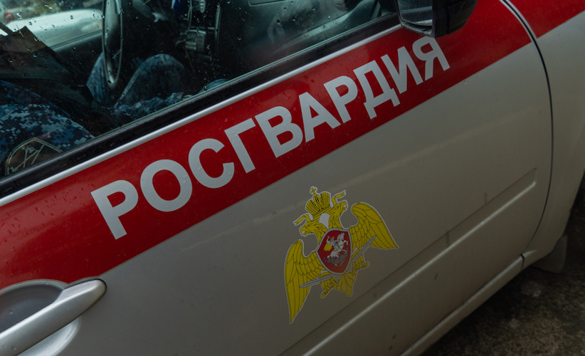 В Пензе росгвардейцы задержали агрессивную посетительницу бара на Московской