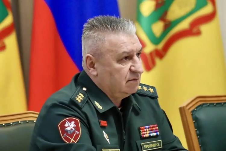 Губернатор Пензенской области и командующий Приволжским округом Росгвардии встретились с молодыми сотрудниками Росгвардии