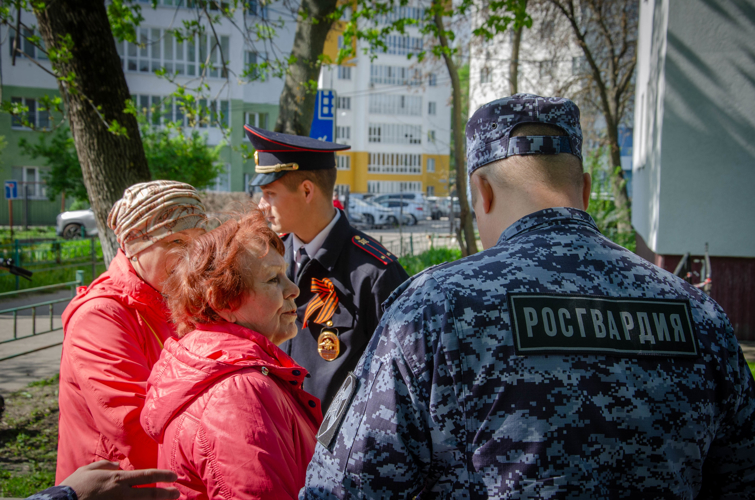 Росгвардейцы обеспечили безопасность пензенцев во время празднования 9 Мая