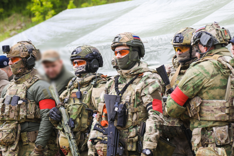 Губернатор Пензенской области открыл первые соревнования Росгвардии по дрон-рейсингу (видео)
