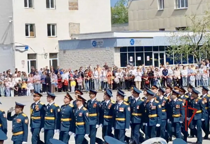 В Заречном военнослужащие Росгвардии приняли участие в параде в честь 81-летия Победы в Великой Отечественной войне