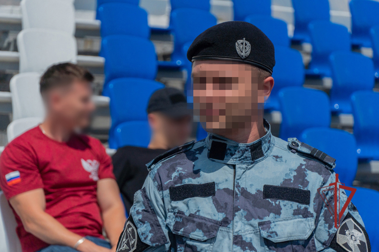 В Пензе сотрудники ОМОН Росгвардии совершенствуют навыки обеспечения правопорядка на массовых мероприятиях
