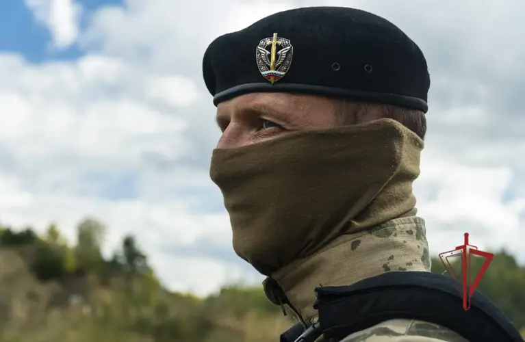 Телесюжет ТРК «Экспресс»: Пензенец удостоен права ношения геральдического знака ОМОН I степени (видео)