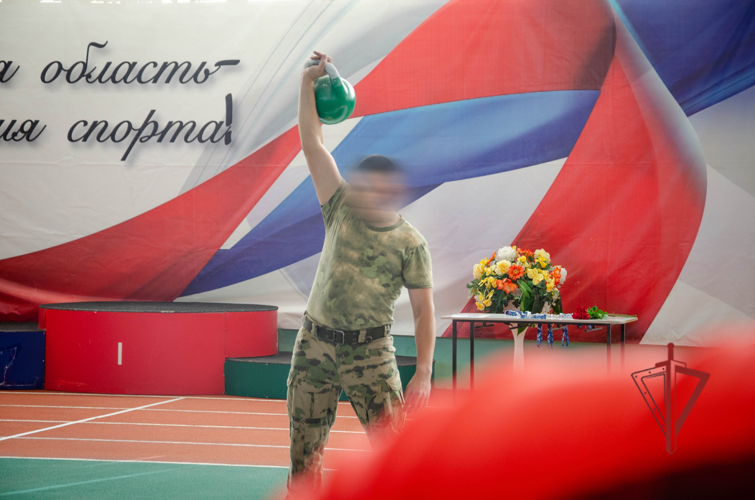 Сборная команда Росгвардии вошла в число лидеров чемпионата Общества «Динамо» по гиревому спорту