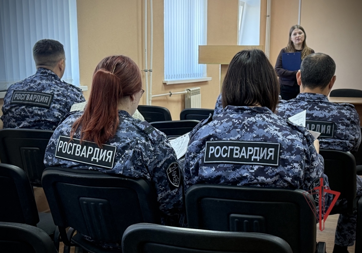 В Управлении вневедомственной охраны Росгвардии по Пензенской области обсудили вопросы финансовой безопасности
